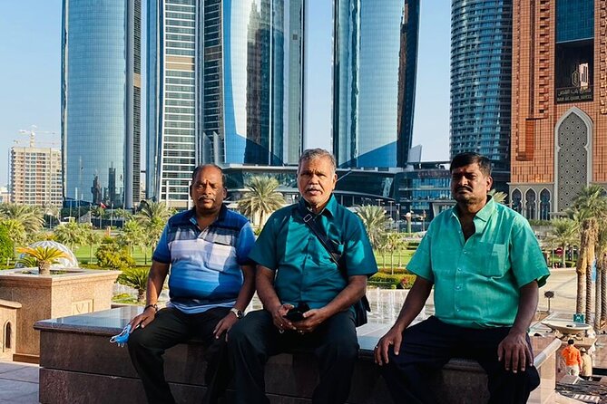 Private Full-Day Abu Dhabi City Tour from Dubai - A half-hour at the Abu Dhabi Dates Market