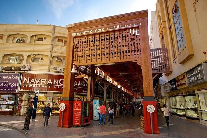Private Full Day Sightseeing Tour In Dubai - The Spice Souk, Gold Souk, and Souk Al Seef