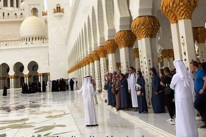 Private Sheikh Zayed Grand Mosque Tour - What the private format changes