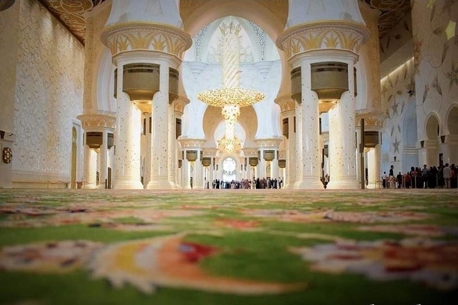 Private Tour : Abu Dhabi Full Day City Tour - Qasr Al Watan offers a second grand interior