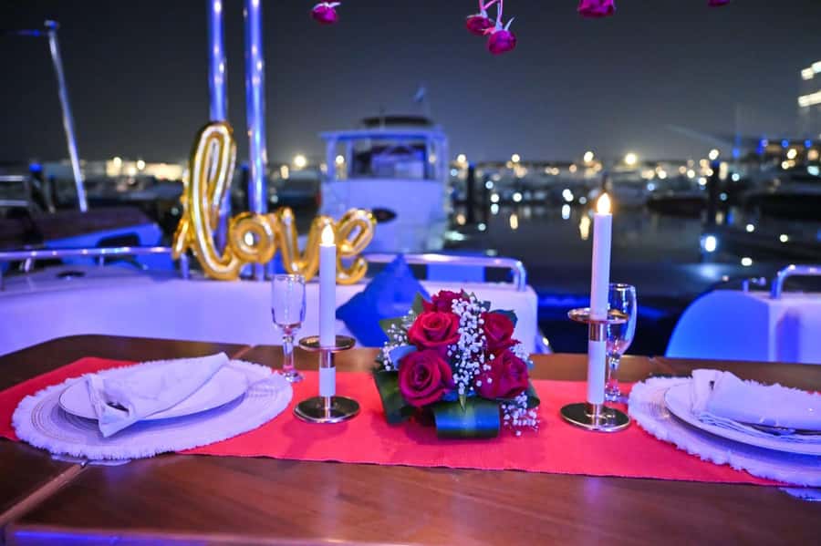 Romantic Dinner on Private Yacht - Setting sail from Amwaj Al Bahar
