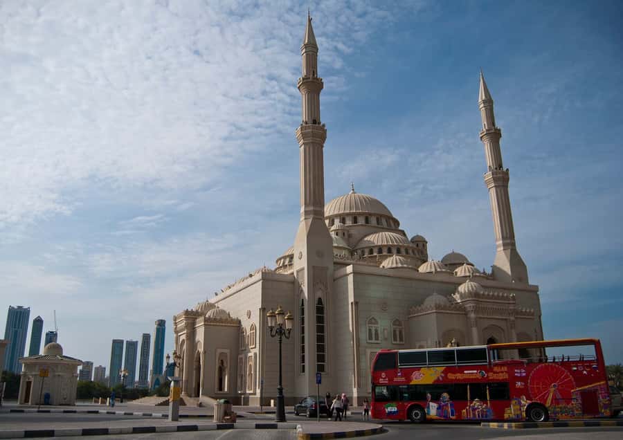 Sharjah: City Sightseeing Hop-On Hop-Off Bus Tour - Why this bus works well in spread-out Sharjah
