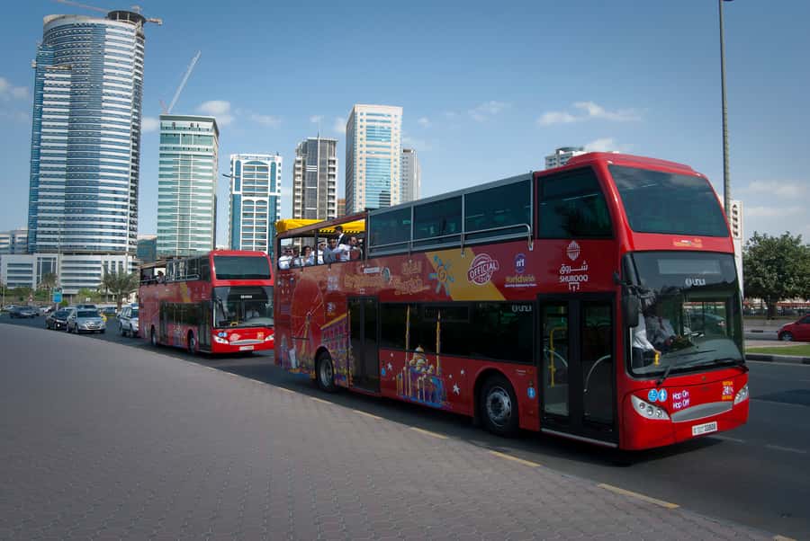 Sharjah: City Sightseeing Hop-On Hop-Off Bus Tour - Al Khan Beach and the Aquarium form the strongest pair