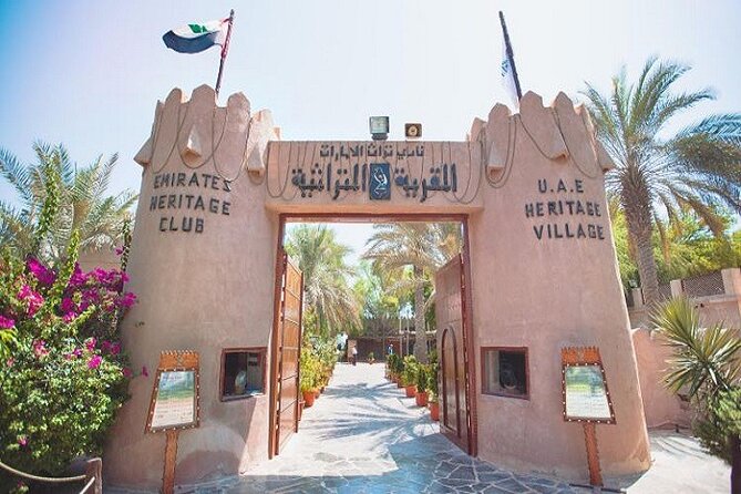 Small Group Abu Dhabi City and Sightseeing Tour From Dubai - Heritage Village and Abu Dhabi’s older story