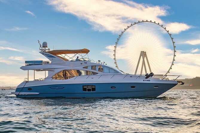 Sunset escape on Bluemoon 64ft from Dubai Marina to Atlantis - Key points to know before booking