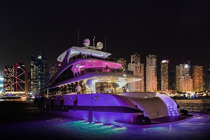 Superyacht Experience in Dubai with Dinner and Live Music - What this Dubai yacht night is really about