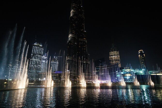 Traditional Abra Ride and Dubai Fountain Show at Burj Lake - Why the Burj Khalifa setting matters