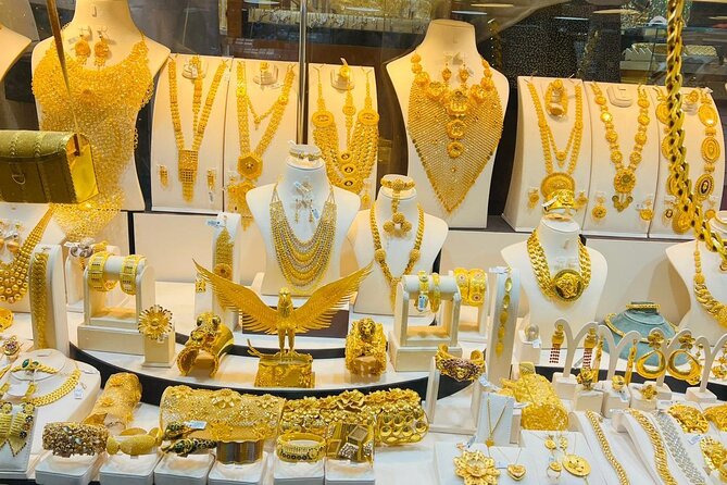 Visit Old Dubai History, Culture, Neighborhood Walking Tour - Traditional rooms in Al Fahidi