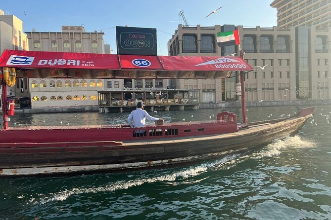 Visit Old Dubai History, Culture, Neighborhood Walking Tour - Street food and small local tastes