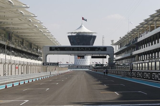 Yas Marina Circuit Tour - Race Control and the limits of access