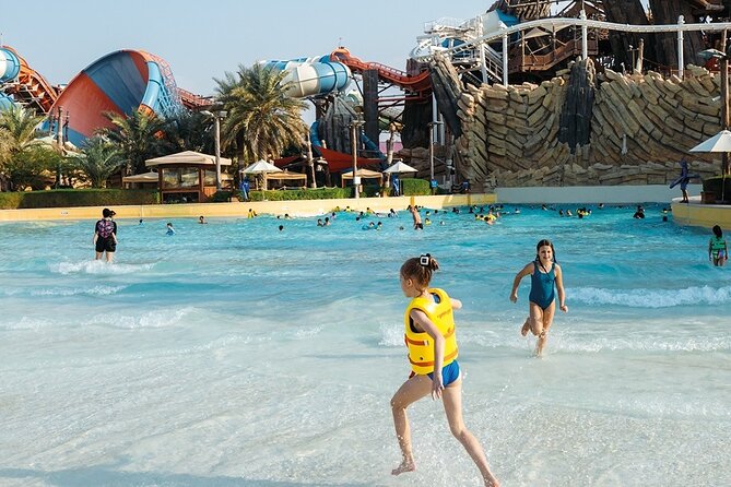 Yas Waterworld at Yas Island Abu Dhabi - Food, drinks, changing areas, and the real daily cost